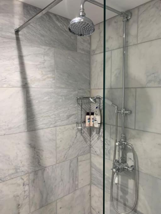 South Kensington Studio ลอนดอน ภายนอก รูปภาพ